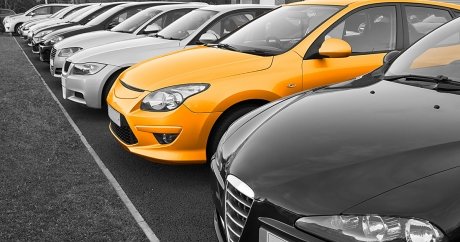 Buying a car in Canada: New versus used