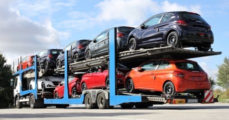 How To Import Cars And Adjust Auto Insurance At The Canada-US Border