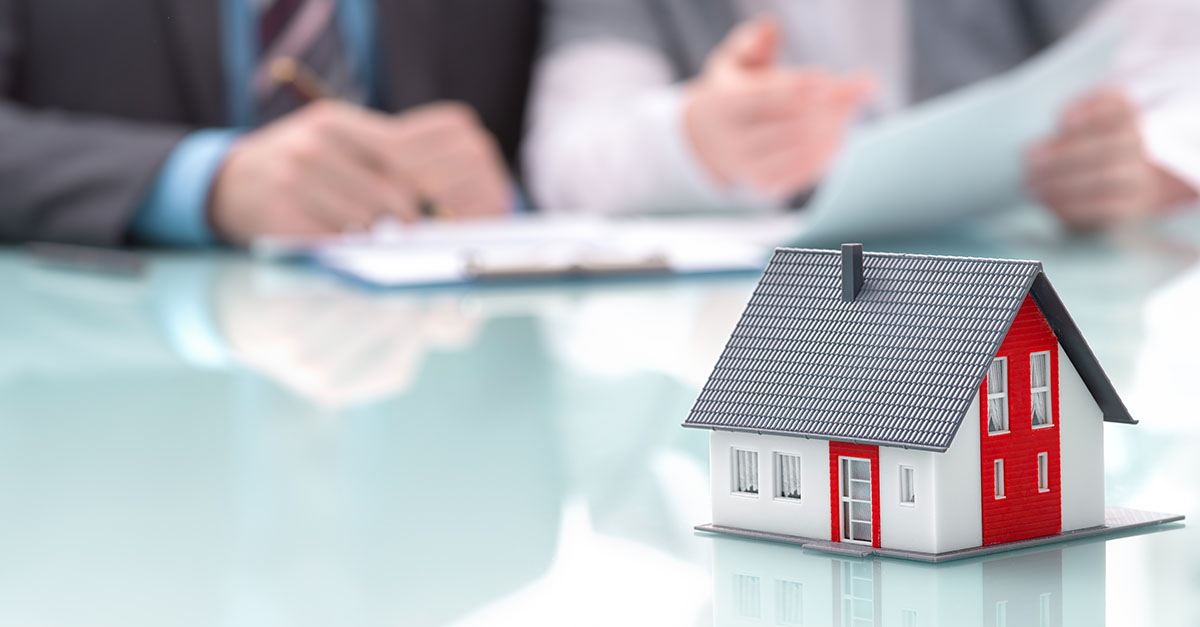 Should I get a mortgage from a broker or a bank? LowestRates.ca