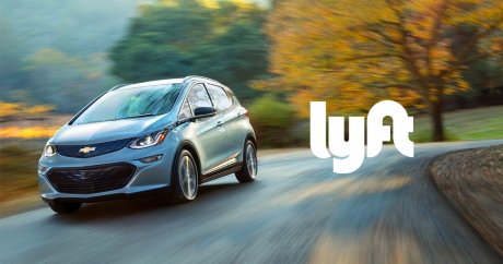 GM and Lyft to test self-driving taxis within a year