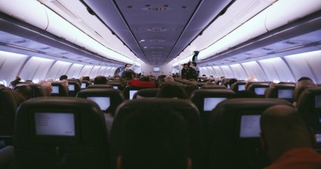 Domestic airfare sits steady at 6-year low