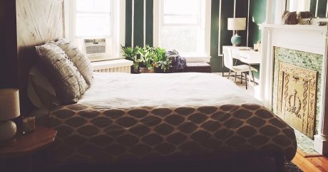  Airbnb suites eating up rental inventory in Toronto, Vancouver, and Montreal says study